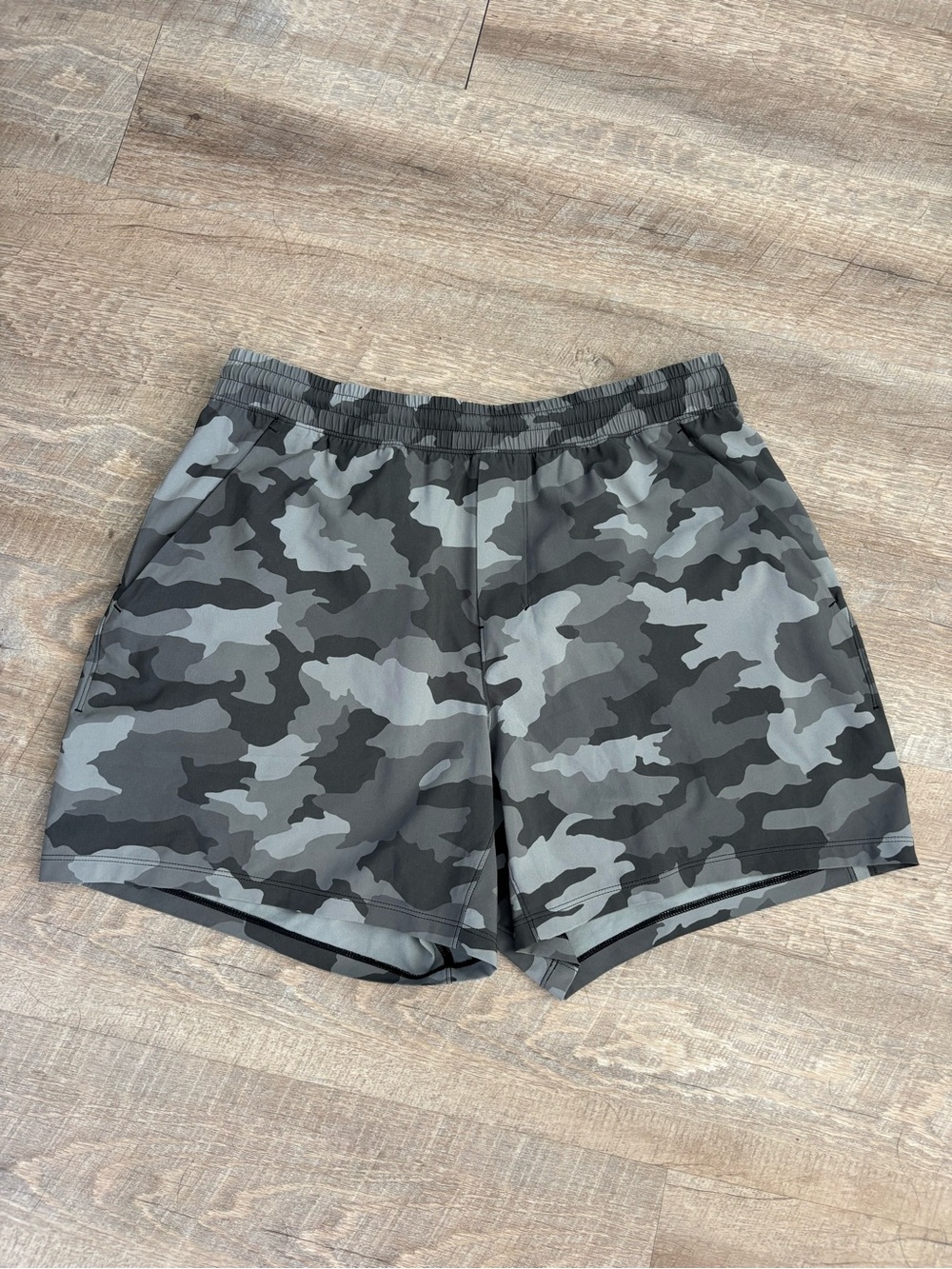 Lululemon Pace Breaker L